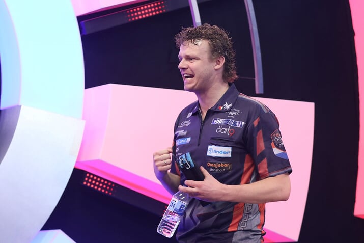 Veenstra Wins Remote Darts League 2