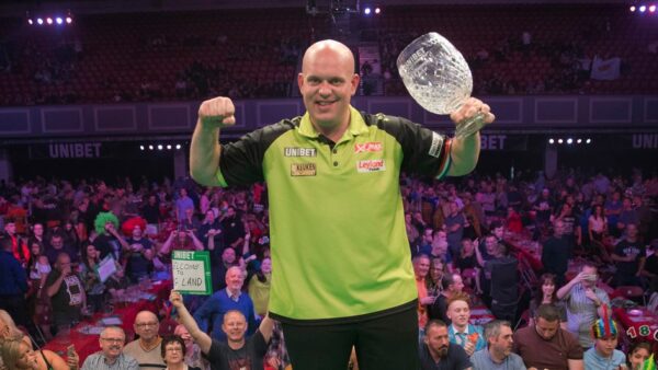 MvG winning the PDC World Grand Prix