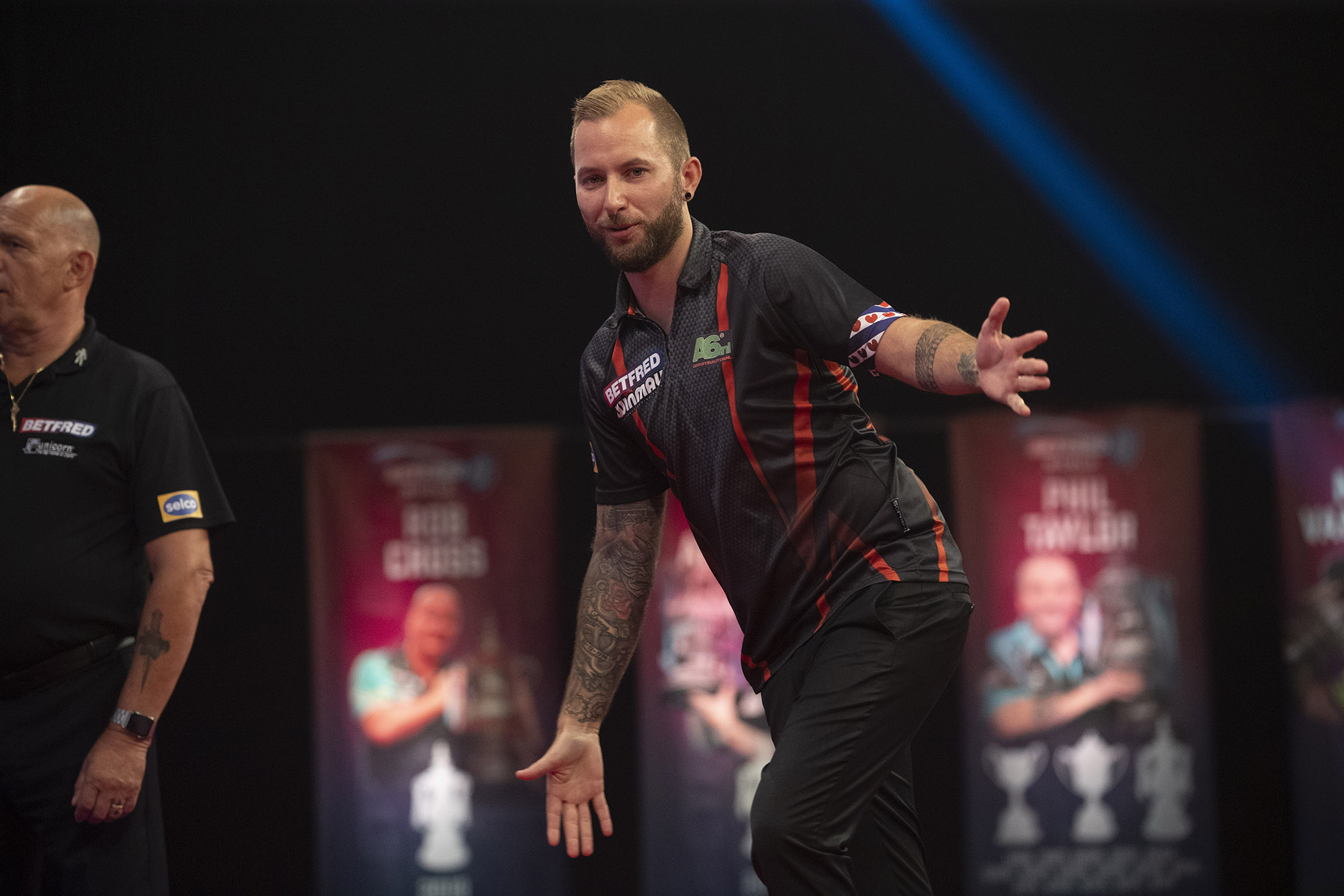 Noppert knocks out Price on day three of World Matchplay
