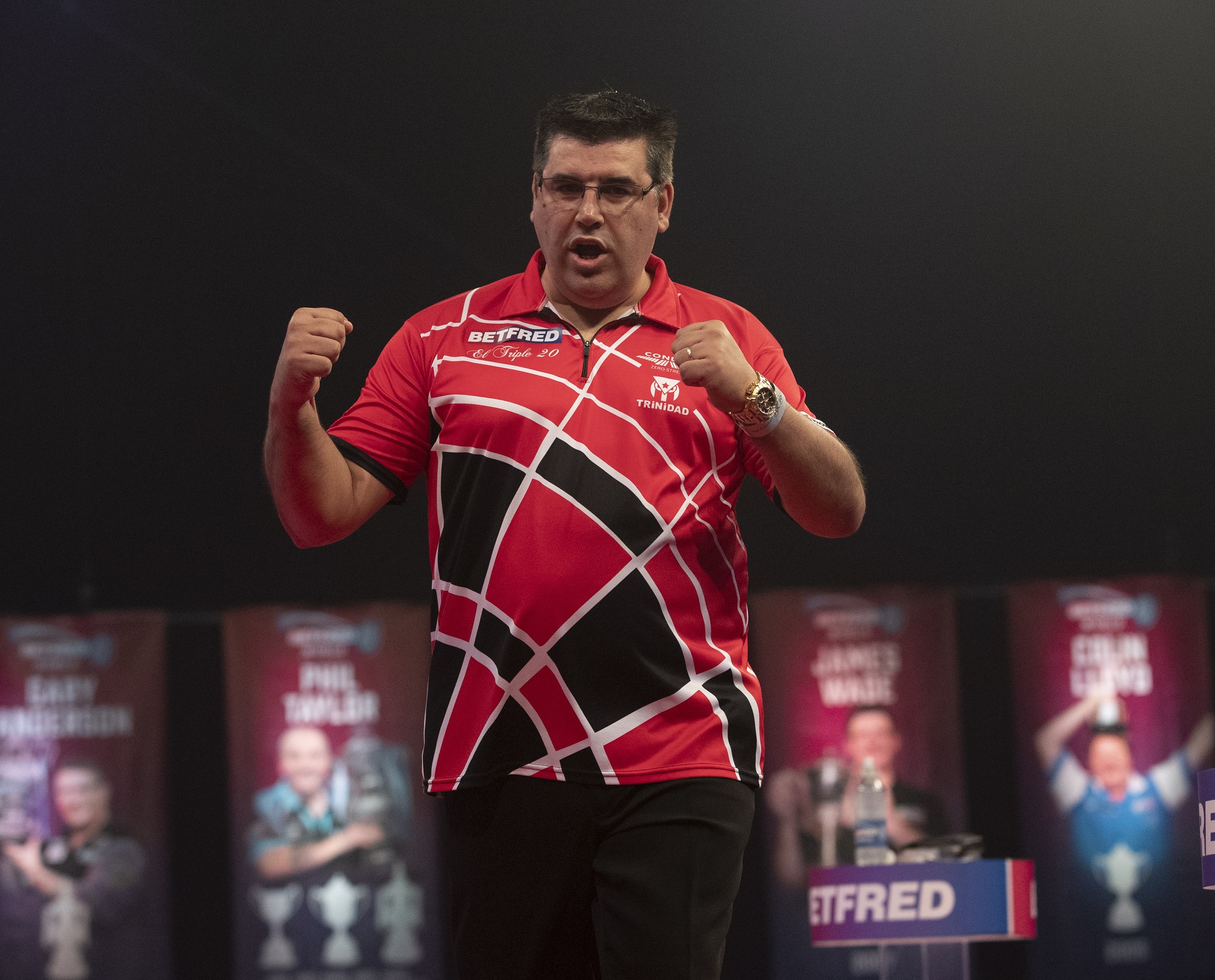 Double for De Sousa at PDC Super Series
