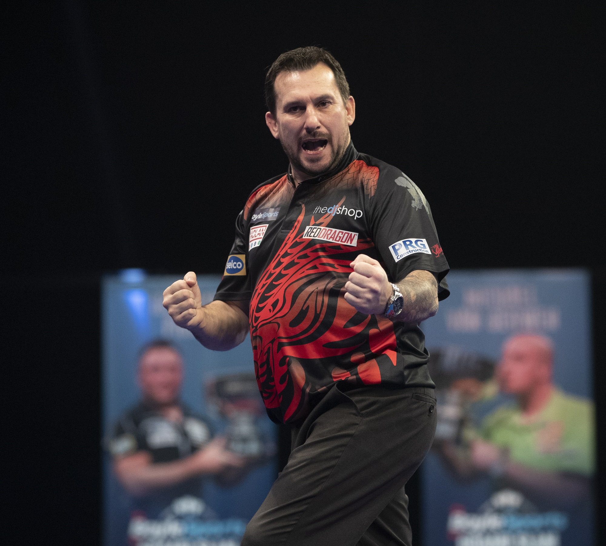 Jonny Clayton hits a 9 darter on Premier League Night Three