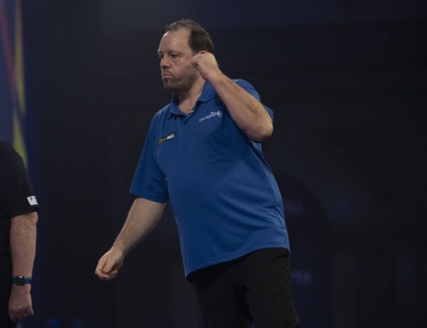 Jason Lowe Defeats Michael Smith "He was shouting a bit and I thought I