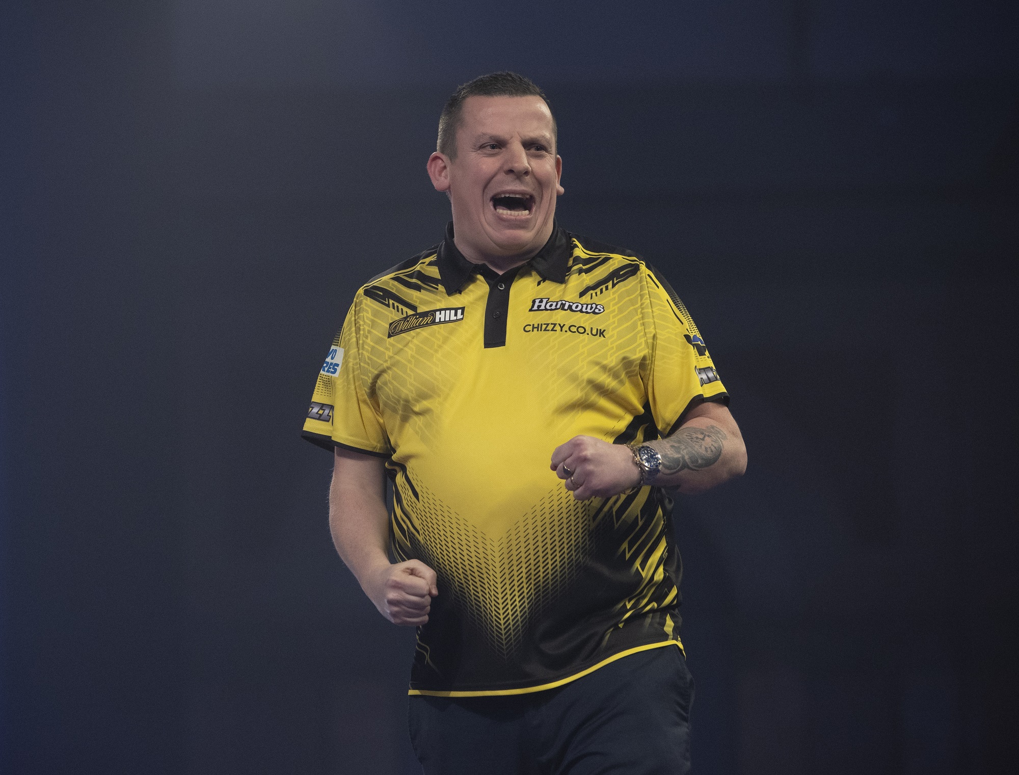 Chisnall stuns Van Gerwen in World Darts Championship quarter final