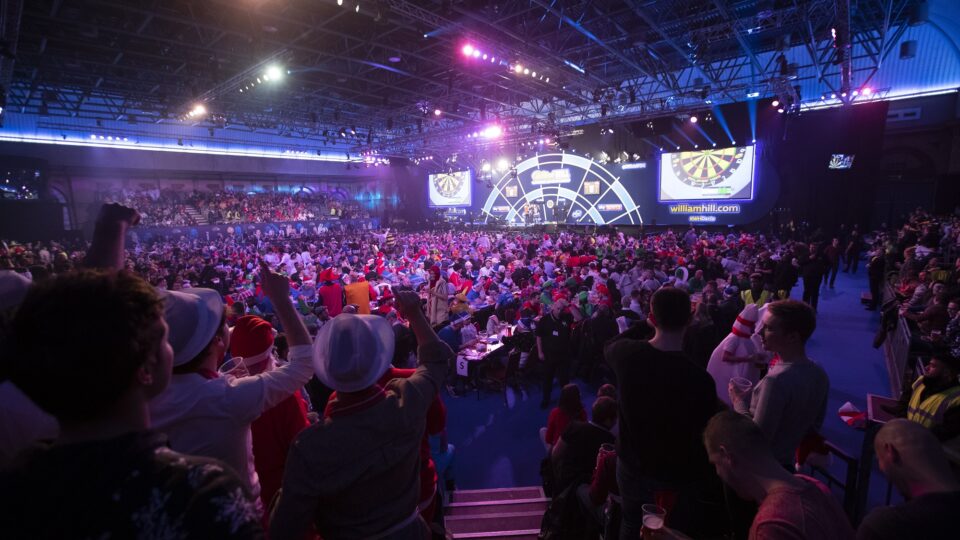 PDC WORLD CHAMPIONSHIP: DAY 1 LIVE BLOG