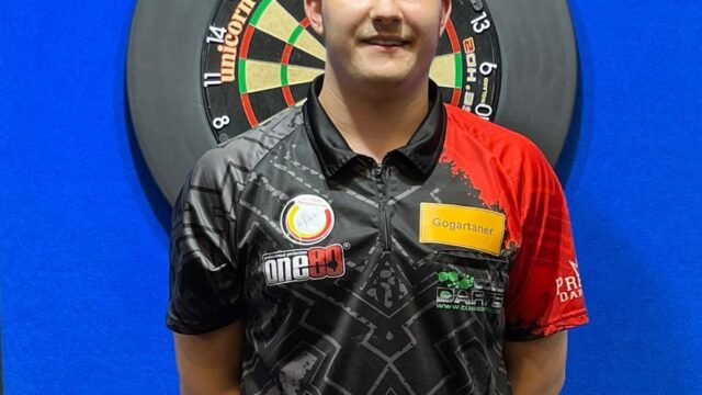 Fabian Schmutzler wins a place at the PDC World Championship