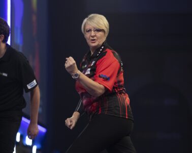 Lisa Ashton Wins Women