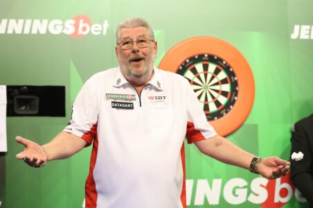 Martin Adams wins on day two at Senior Darts Masters