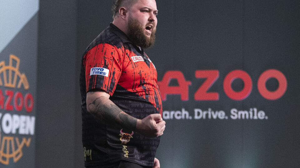Stunning Smith wins third consecutive Pro Tour title at PC16