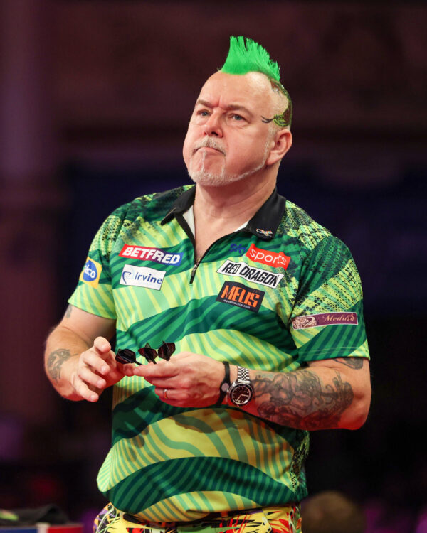 Dimitri Van Den Bergh on frosty Peter Wright handshake 