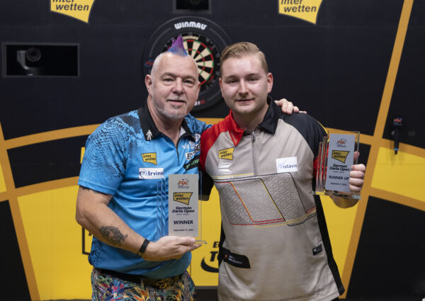 Wright and Van Den Bergh clear the air "It wasn