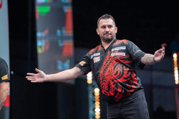 Jonny Clayton looking to get back to winning ways “ I need a in the arse"