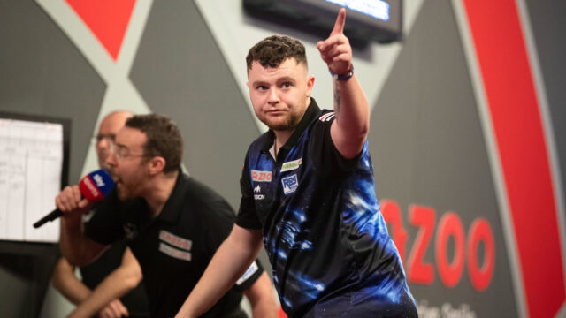 Gurney falls as Rock and Van den Bergh progress on day three of PDC World Darts Championship