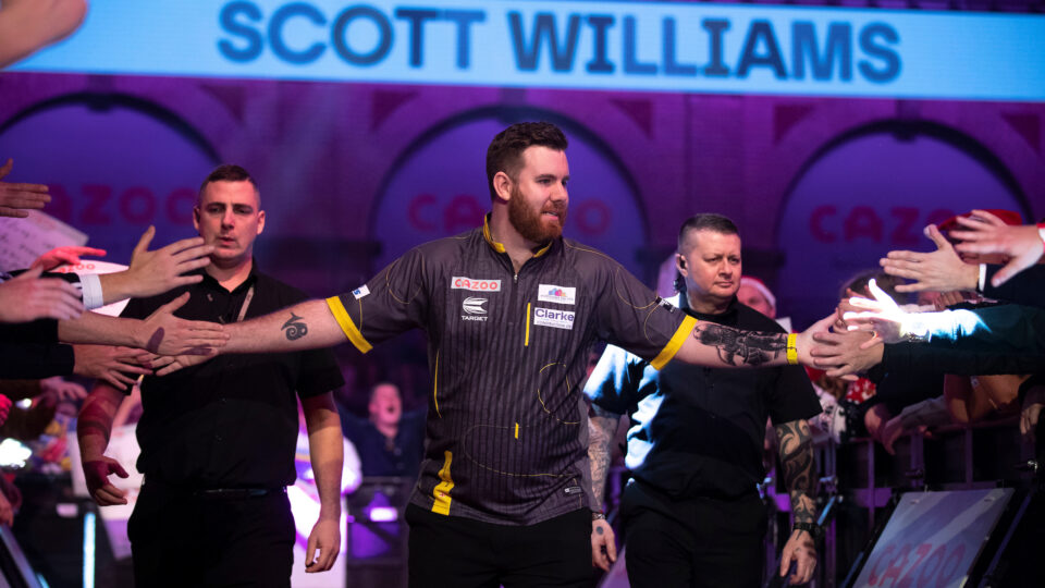 Scott Williams shines on World Championship debut and joins Aspinall and Heta in the Sunday winner’s circle 