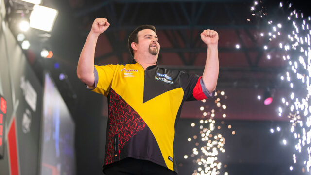 Clemens stuns Price at PDC World Darts Championship quarter finals