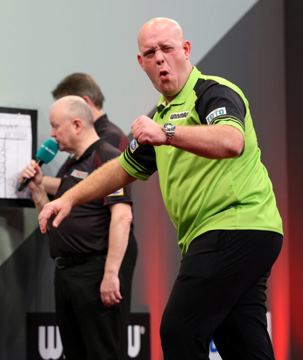 Cross writes his name in the history books on day two at the Masters as van Gerwen, Smith and Wright all join him in the quarter-finals