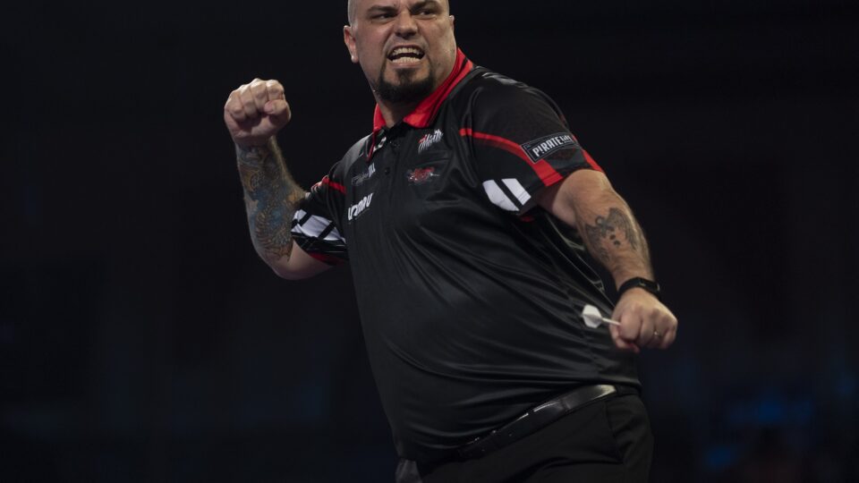 Raymond Smith seals MODUS Super Series glory
