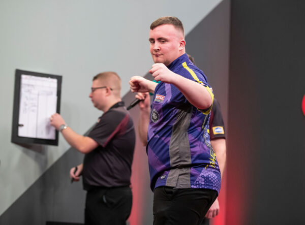 Littler smashes week 10 at the MODUS Super Series 