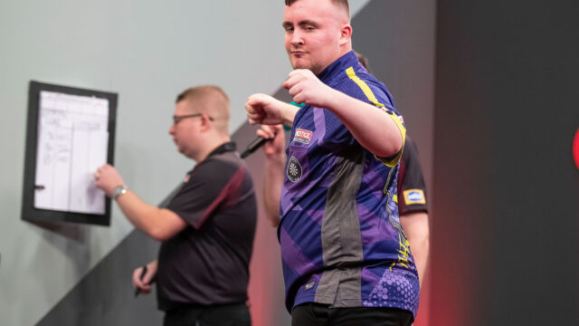 Littler smashes week 10 at the MODUS Super Series to book his place at Champions Week 