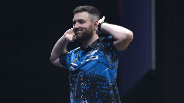 European Darts Grand Prix day 2 round-up – Humphries keeps his World Cup hopes alive 