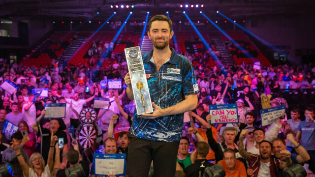 World Grand Prix Glory As Luke Humphries Wins His Maiden TV Title 