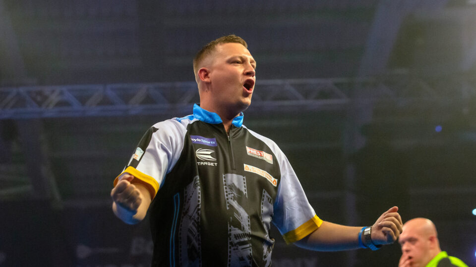 Dobey Majestic Against Near Perfect MVG – 2023 World Grand Prix Day Four