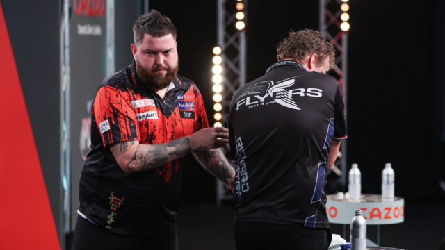 Smith sent crashing out on day one of the Players Championships Finals.