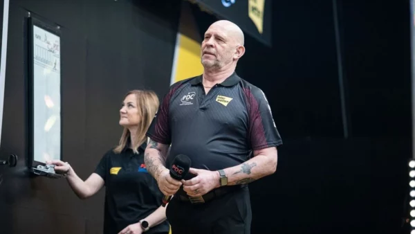 Russ Bray set for Ally Pally farewell as the iconic official will take charge of his final TV ranking event Russ Bray set for Ally Pally farewell as the iconic official will take charge of his final TV ranking event
