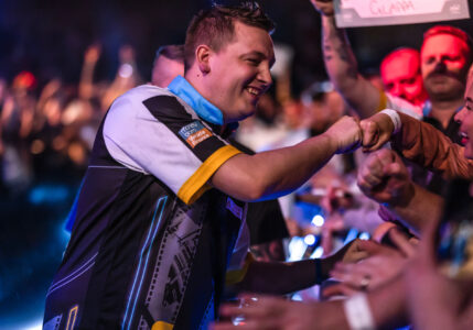 Chris Dobey wins on the PDC Pro Tour