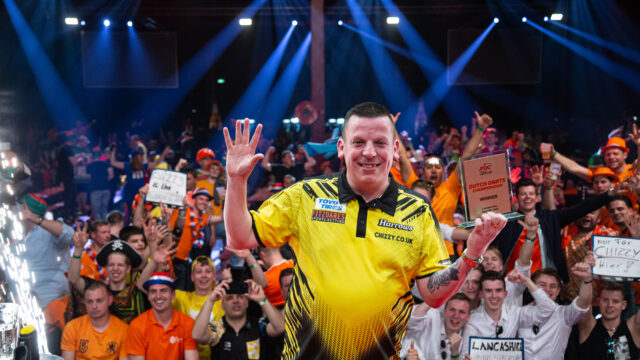 Chisnall Victorious in PDC Euro Tour 10