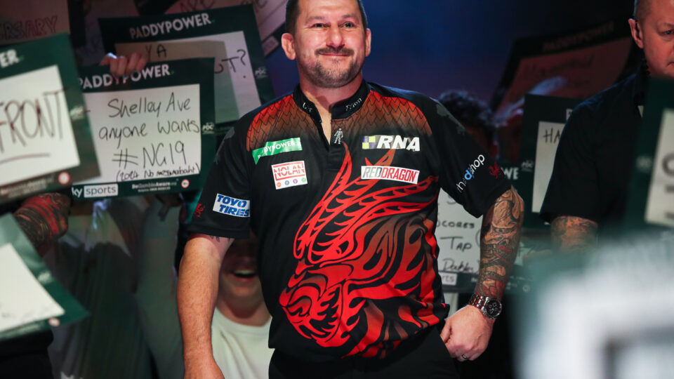 Clayton returns to winning ways ahead of the Matchplay as the Ferret rediscovers his mojo
