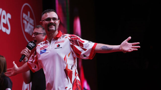 Damon Heta reigns supreme in PDC Players Championship 18