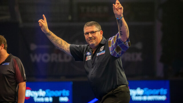 Glory for Anderson after two months away from the PDC 