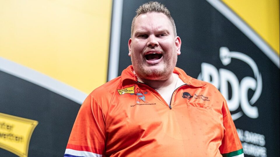 Wesley Plaisier wins PDC Players Championship 28 in Wigan