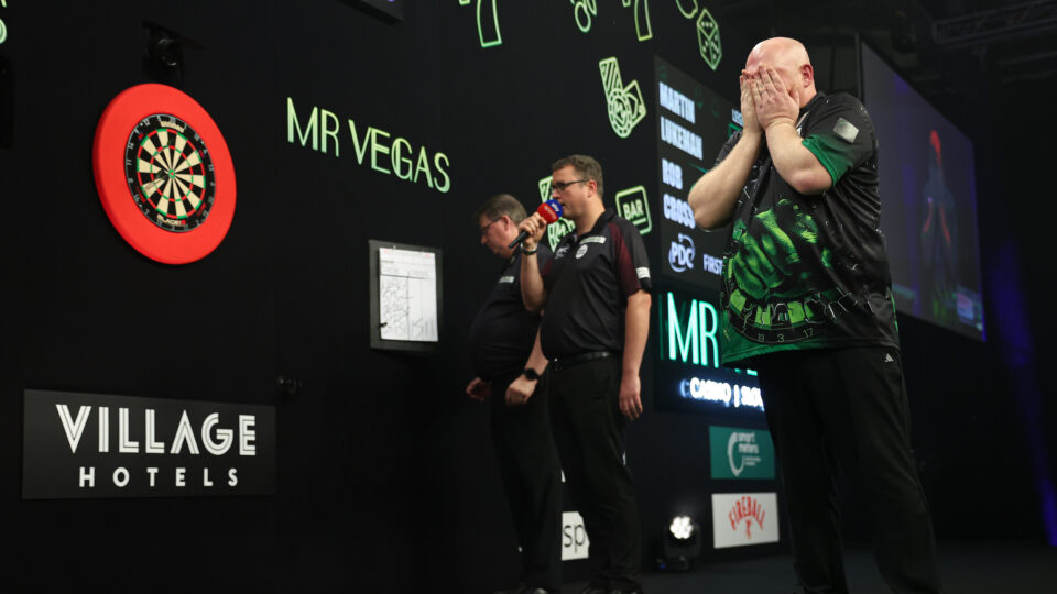 Lukeman and Mansell book a date in the semi-finals as the drama continues at the Grand Slam of Darts