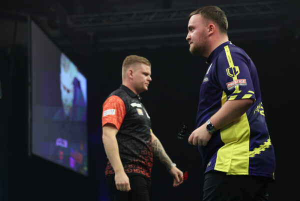 Littler and Anderson shine to book places in the final 8 at the Grand Slam 