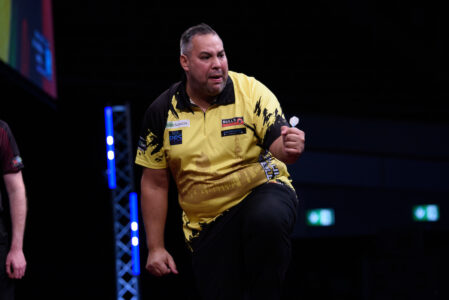 Jermaine Wattimena playing darts