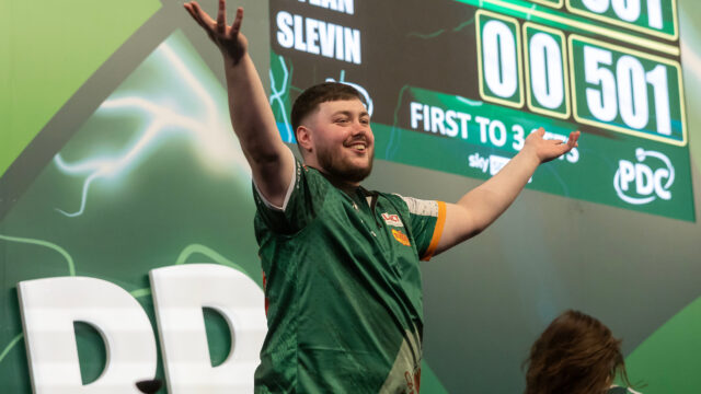 Michael van Gerwen and Dylan Slevin turn Alexandra Palace Green on day 6 of Paddy Power World Darts Championship