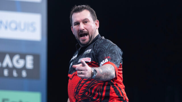Magnificent Seven for Clayton at Players Championship 14