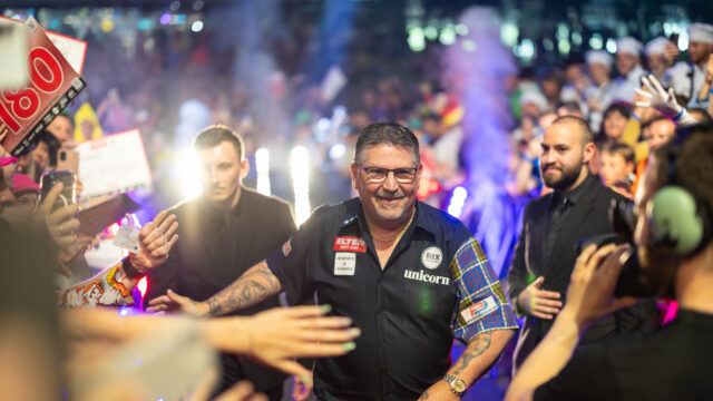 Anderson back with a bang as the Flying Scotsman shines in Sindelfingen