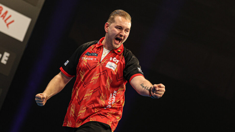 Dimitri van den Bergh to limit PDC appearances as he feels that the calendar is too much for players to be at their best”This schedule isn’t the right way for me to play professional darts”