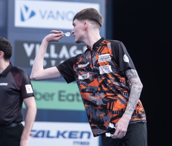 Brooks Breaks Through for First PDC ProTour Title with Stunning PC21 Triumph