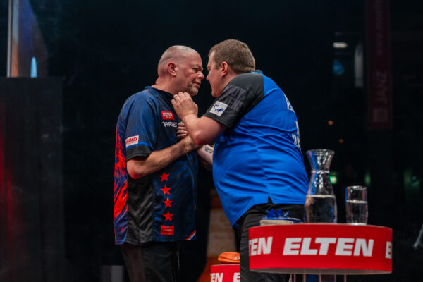Gurney and van Duijvenbode shine on day one at the Baltic Sea Darts Open