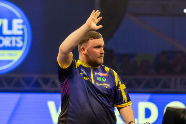 Jermaine Wattimena Stuns Nathan Aspinall to Capture Second Players Championship Title of the Season