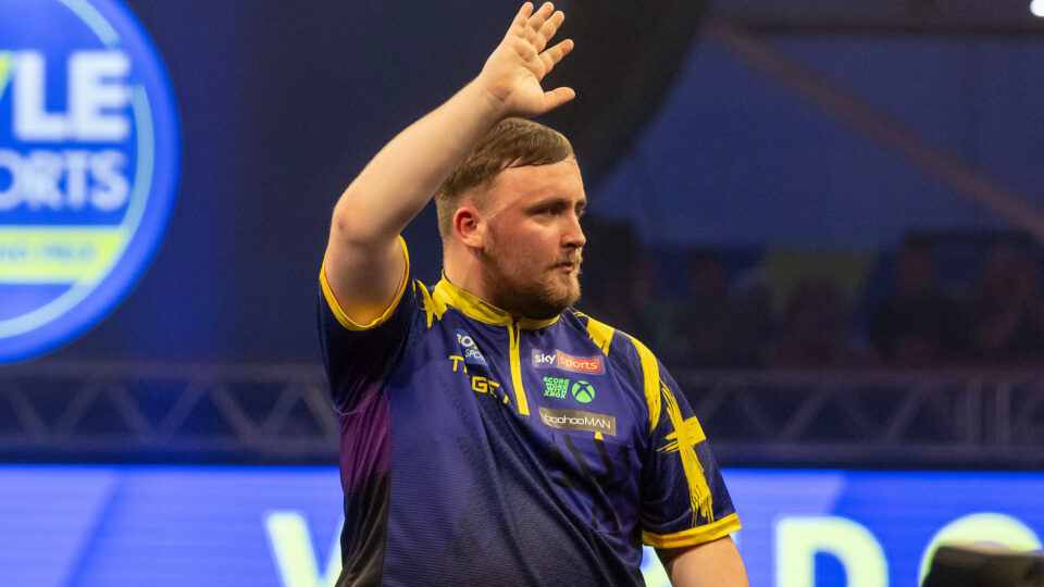 Luke Littler Ends Mike De Decker’s Title Defence to Set Up Blockbuster Clash with Gerwyn Price