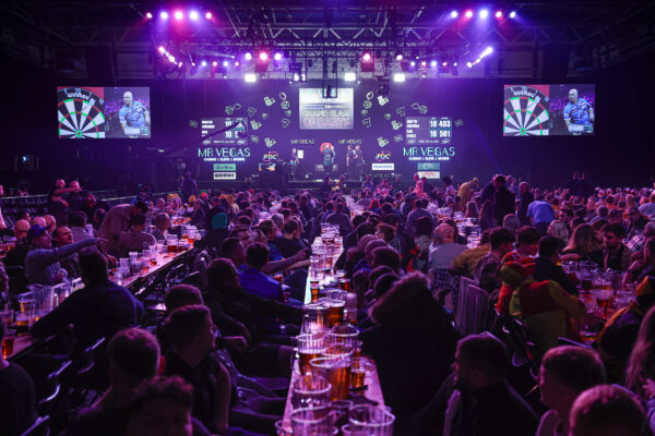 Grand Slam of Darts Qualifier Set as Big Names Battle for Final Spots