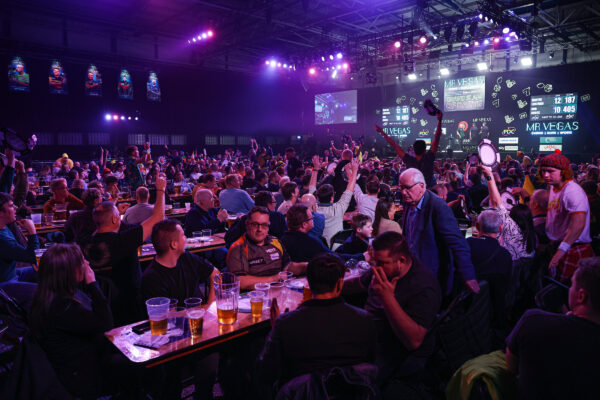 Grand Slam of Darts Qualifier Set as Big Names Battle for Final Spots