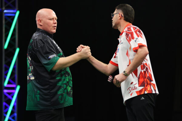 Littler Launches Grand Slam Title Defence as Smith Returns Victorious in Emotional Opening Day