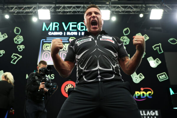 Luke Humphries and Gerwyn Price advance to the semi-finals of the Grand Slam of Darts