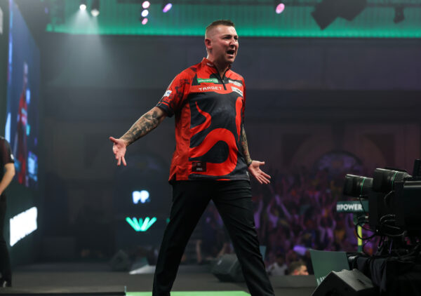 Aspinall and Rock Dig Deep as First Round Concludes at World Darts Championship