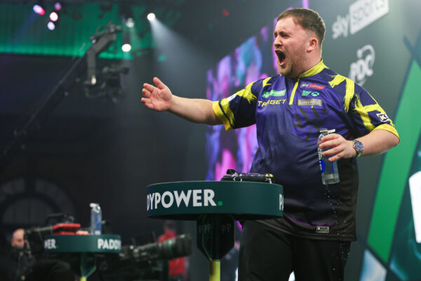 Van Veen Shocks Humphries to Reach Maiden World Semi-Final as Final Four Confirmed